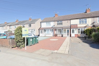 Broad Lane, Eastern Green, Coventry - LARGE GARDEN & NO CHAIN