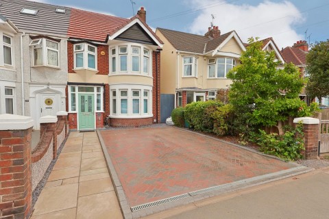 View Full Details for Keresley Road, Coventry - LARGELY EXTENDED FAMILY HOME