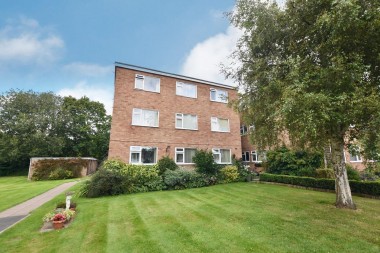 Brookstray Flats, Nod Rise, Coventry, CV5 7HW - Top Floor 2 Bedroom Flat
