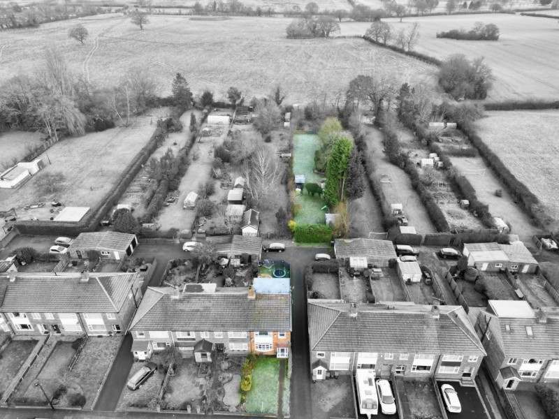 Upper Eastern Green Lane, Eastern Green, Coventry - Superb Size Garden & No Chain