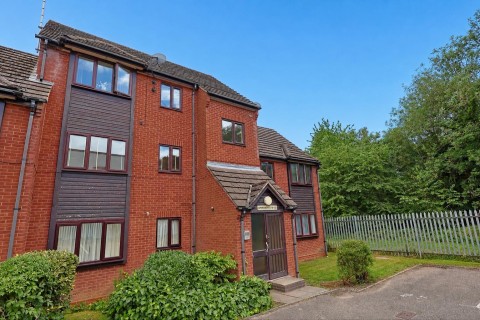 View Full Details for Winsford Avenue, Coventry - First Floor Modern Apartment