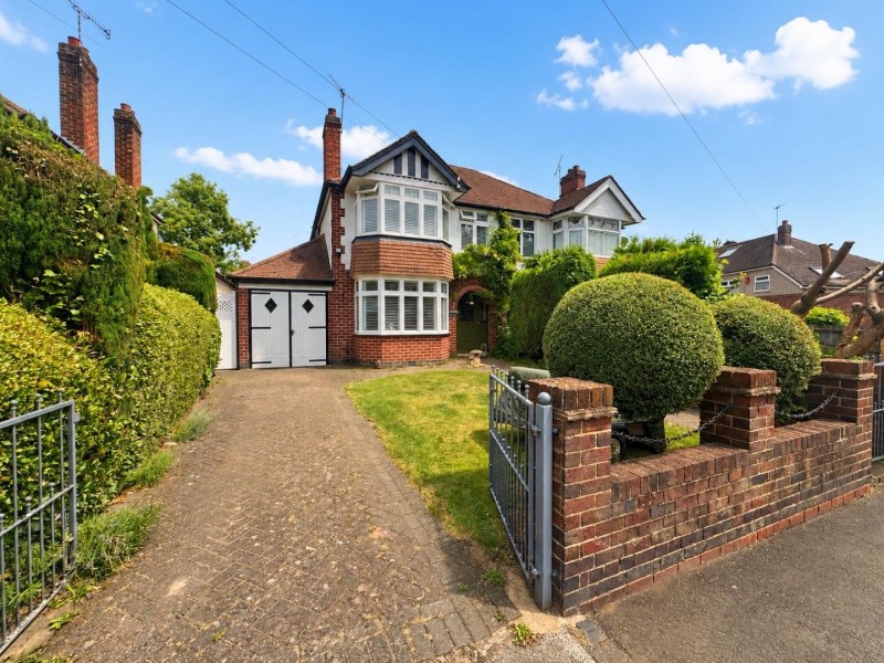 Allesley Old Road, Allesley, Coventry - Large Extended Family Home
